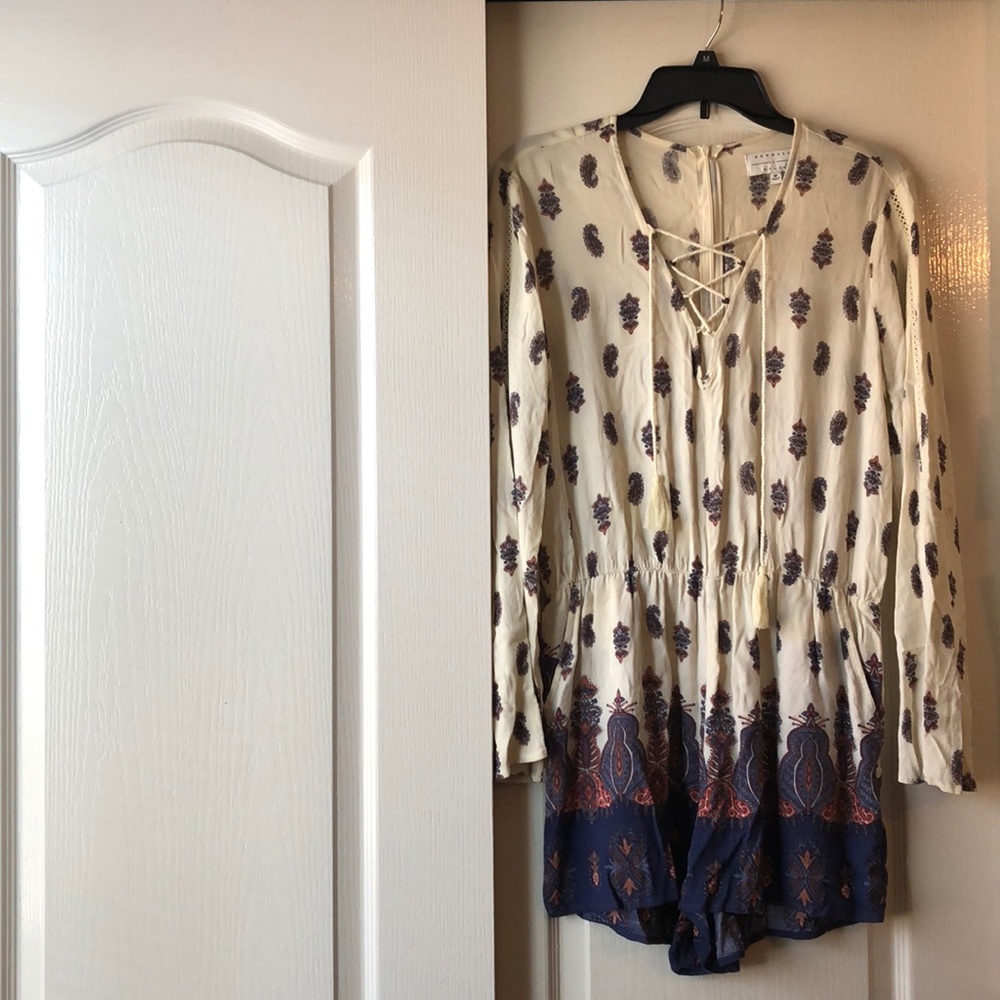 Kendall and Kylie white paisley romper